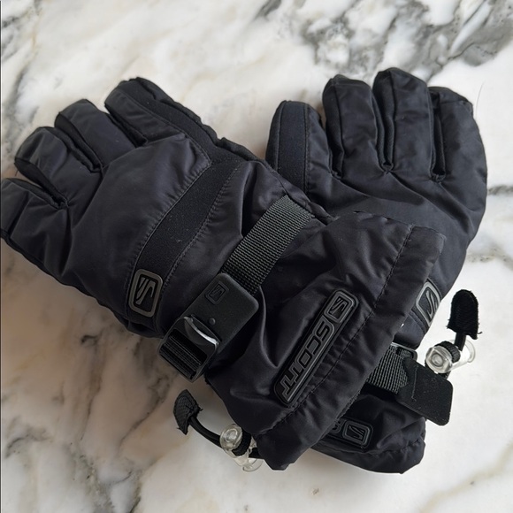 Scott Accessories - Scott Black Insulated Gloves with Adjustable Strap Women’s Medium